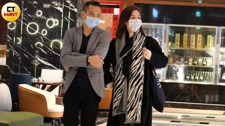 影后單身逾十年　偕熟男返香閨8小時