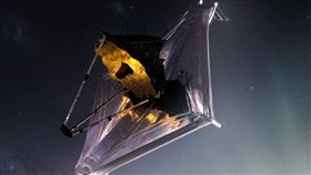 美國國家航空暨太空總署表示，韋伯太空望遠鏡4日完全展開如網球場大小的遮陽罩。（圖／翻攝自facebook.com/NASAWebb）
