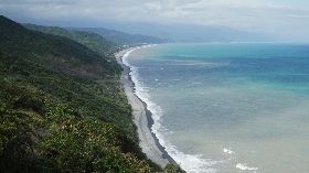 屏縣府拍片記錄旭海觀音鼻保留區成果