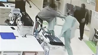 醉男不滿被叫「等等」揮拳傷2護理師