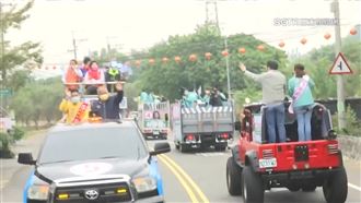 霧峰巷戰交鋒！林靜儀顏寬恒揮手而過