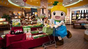 高雄農遊券店家已收券2萬多張  帶動經濟效益高雄市農業局8日表示，根據統計，截至11月30日，高雄農遊券使用店家已收到2萬多張農遊券及振興五倍券，總收券金額近新台幣7000萬元，預計帶動高雄農業周邊消費至少2.1億元經濟效益。（高雄市農業局提供）中央社記者蔡孟妤傳真  110年12月8日