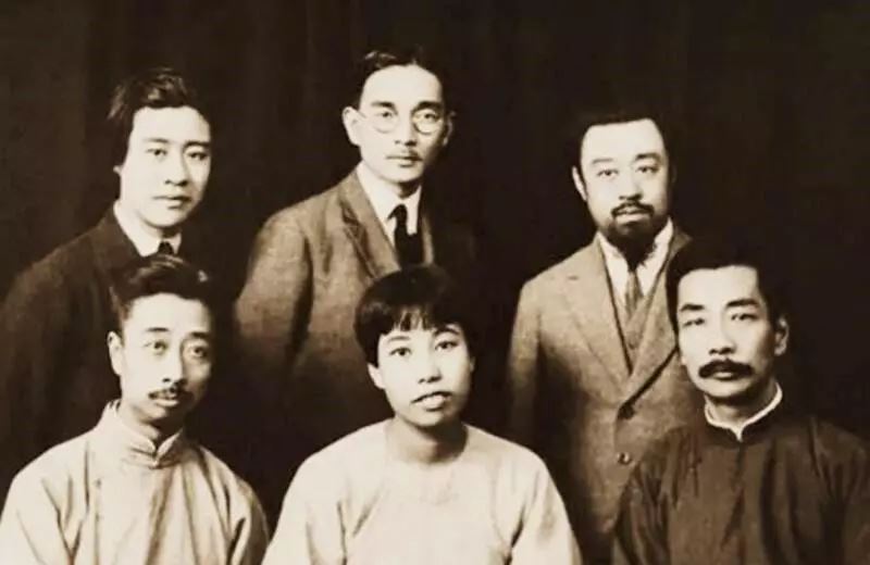 魯迅長孫為愛逃台結婚　曾賣爆米花！