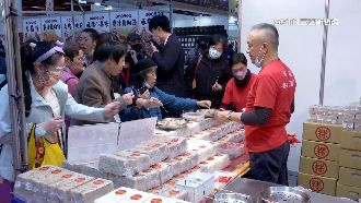 辦年貨抗漲　靠「團購折扣」省荷包