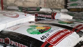 ▲照顧農友，補助原料漲幅，肥料價格不變（圖／行政院農業委員會提供）