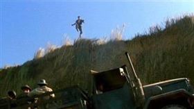 ▲錢嘉樂、東方禿鷹（圖／翻攝自百度百科）