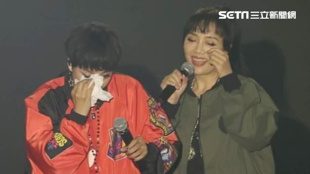 Saya出道25年首開唱合體阿妹妹