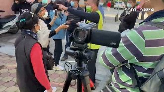 攝影機監視投票所　大媽嗆：在數人頭