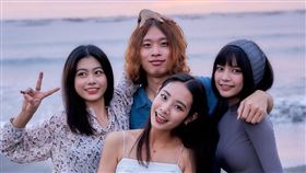 濺葆、晨晨、品子、松鼠、網紅、YouTube。(圖／翻攝自濺葆IG）