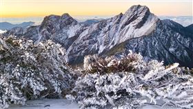 「零下5度的玉山」長怎樣？鄭明典曬主峰照：就是這麼美（圖／翻攝自鄭明典臉書）