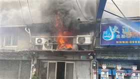 台南,民宅,火警,延燒,逃出