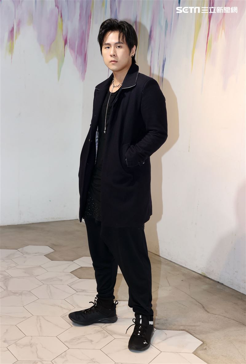 范揚景三立新聞網專訪。（記者邱榮吉/攝影）