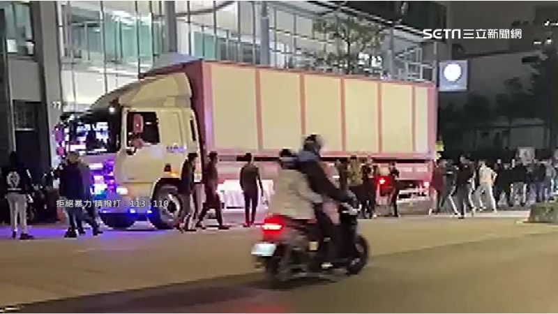 前女友嫁別人　男揪10人打情敵被逮
