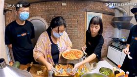 ▲YouTube頻道「SALU」拍攝爸媽求生吧企劃，與明日餐桌的創辦人楊七喜合作。（圖／SALU 授權）