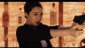  《355：諜影特攻》范冰冰。（圖／翻攝自Universal Pictures）