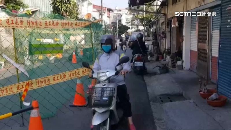 架圍籬拒汽車通行　地主：市公所佔地