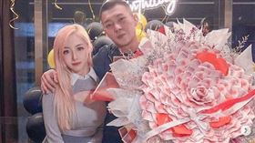 鳳梨與歐菈（圖／翻攝自_dj.ola._IG）