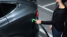 ▲Tesla、特斯拉、電動車、充電樁（圖／翻攝自Tesla官網）