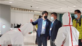 今起落地採檢！5長程航班「17人確診」　陽性率7.8%，指揮中心提供