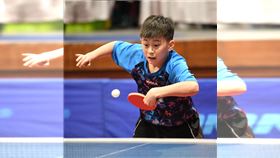 ▲13歲郭冠宏成為最年輕的成人桌球國手。（圖／翻攝自合作金庫銀行桌球隊臉書）