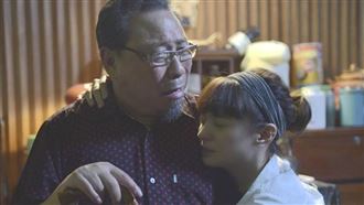 陳松勇父女情不單純？她幫白冰冰發聲