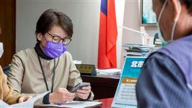 黃珊珊指出，為維持病房及護理人員的安全與量能，台北市政府做出六大因應措施。（圖／翻攝自黃珊珊臉書）