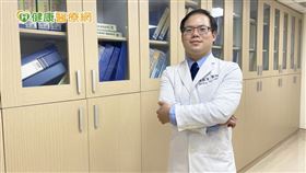 周益聖醫師說，目前針對骨髓纖維化也有相關自我檢測量表（MPN10），民眾可善加利用填寫，避免口述過度主觀影響診斷。量表（MPN10）可將自身症狀數值化，以科學方式協助醫師診斷，也能讓患者及早治療。