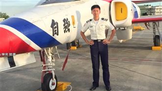 飛官陳奕失聯　大伯流淚喊：他很孝順