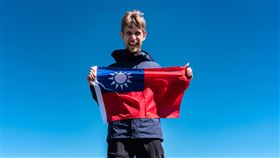 控台灣不安全！波蘭網紅來台8年「100秒片」曝被搶過程（圖／翻攝自外國人在台灣-安德鏡頭下的世界）