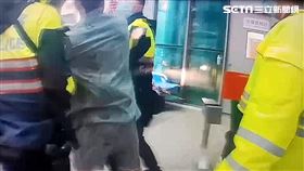 急診暴力,醫護人員,屁孩,永和,翻攝畫面