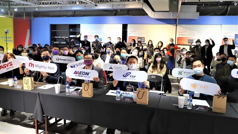 創新基地軟硬體整合　拓四大智慧領域