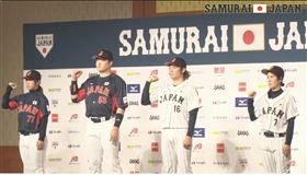 日本武士隊換新球衣，今天舉辦發表會。（圖／翻攝自直播）