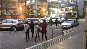 禾馨診所協助產婦詐保 部分產婦坦承涉案 自行前往地檢署 記者李依璇攝影