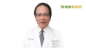 醫師呼籲，有甲狀腺疾病家族史、曾接受頭頸部放射線治療，或職業曝露游離輻射者，建議至少接受一次甲狀腺超音波檢查。