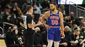 ▲柯瑞（Stephen Curry）攻下12分，勇士不敵公鹿。（圖／路透社／達志影像）
