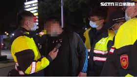 警處理車禍又見追撞！駕駛疑心虛躲加油站