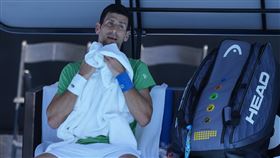 ▲喬科維奇（Novak Djokovic）簽證遭二度撤銷，律師聲請禁制令。（圖／美聯社／達志影像）