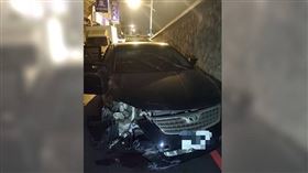 毒鴛鴦,自撞,狂飆,台北,翻攝畫面