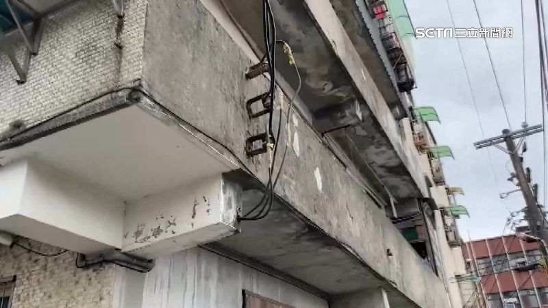 台電固定器掛40年　屋主憂恐砸傷人