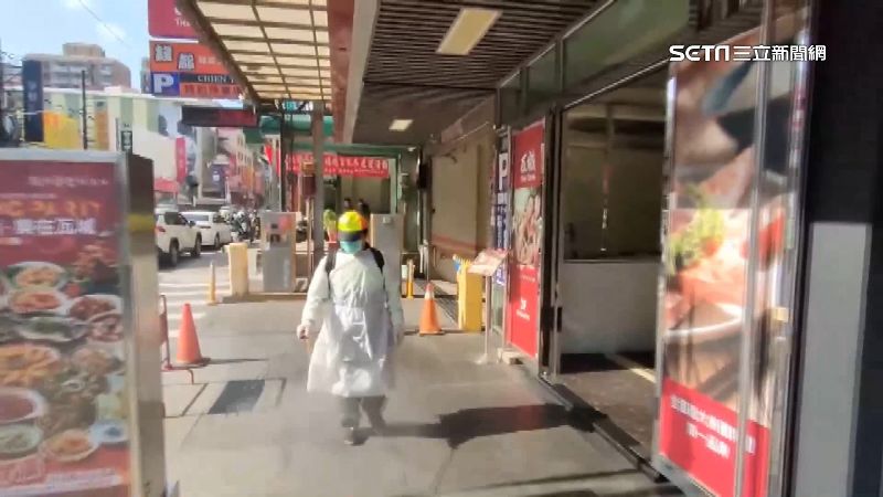 瓦城、西堤員工確診　附近店家業績慘
