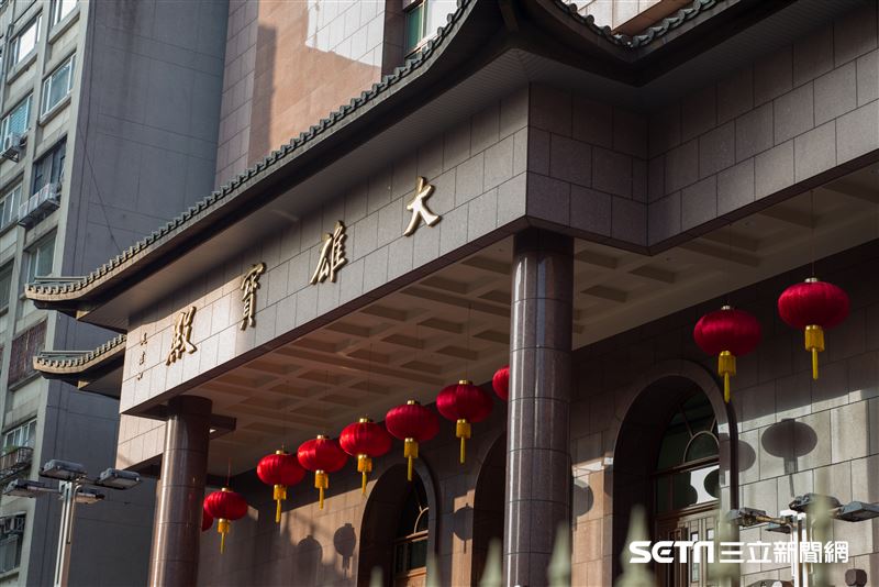 原PO猜測,善導寺應該是台灣地價最高的靈骨塔。(圖/資料照)