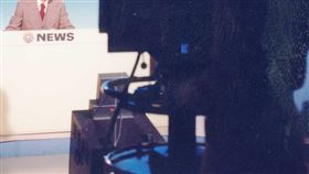 主播 電視台.https://www.flickr.com/photos/archivesnz/51608846513/in/photolist-2mCuQ3v-8cG51X-2k58qER-2krJxpb-2jwfwLE-2iBgUFK-2iMfX34-2j82LTU-2i99YRN-dextHU-bMmKK-8BedgG-8E5MCn-8tCZEc-2iKLqYs-2iFLvEF-2kUbjU