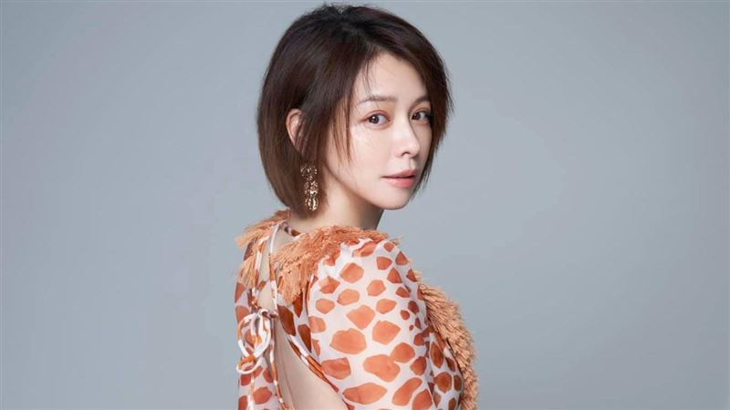 挺過王力宏婚變　徐若瑄憔悴露臉