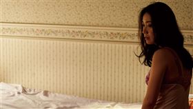 前AKB48人氣成員大島優子挑戰激烈床戲。（圖／希望行銷娛樂提供）