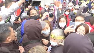 坤輿場爭議未了　自救會控保全推村民