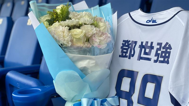 鐵粉黑哥病逝　悍將為他保留專屬座位