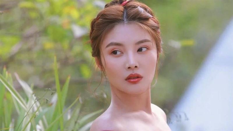 第一美胸S曲線辣炸！狂被問是假的？