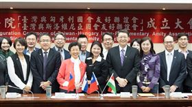 民進黨立委林楚茵表示，對台、斯兩國實質友好的互動備感開心（圖／翻攝自林楚茵臉書）