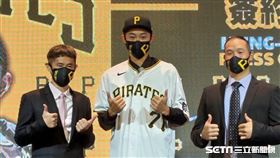 ▲匹茲堡海盜張弘稜簽約記者會。（圖／記者蕭保祥攝影）