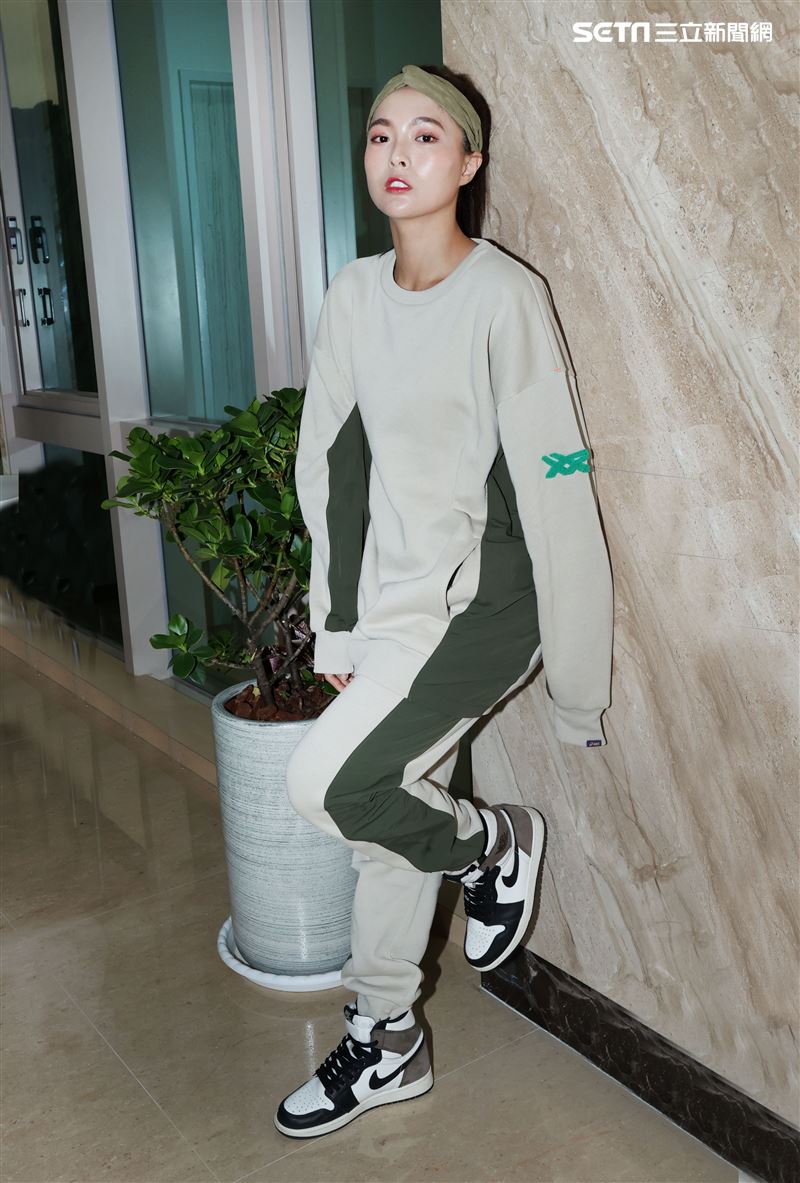 全明星3小豬黃沐妍三立新聞網專訪。（記者邱榮吉/攝影） 